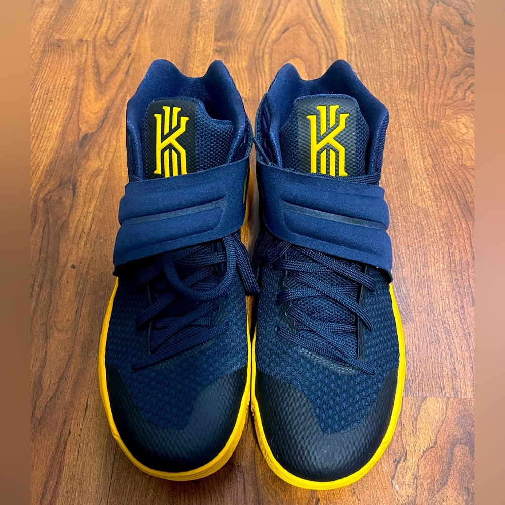 Size 13 - Nike Kyrie 2 Cavs 2016